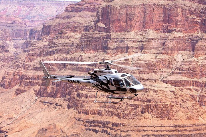 Las Vegas Tour: Grand Canyon Helicopter Flight and Colorado River Float - Grand Canyon Helicopter Tour and River Raft or Emerald Cave Kayak