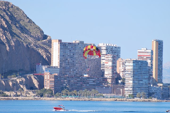 Parasailing in Alicante - Photo 6