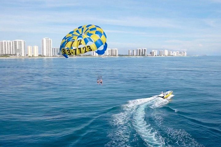 Parasailing Adventure in West Palm Beach - Photo 7