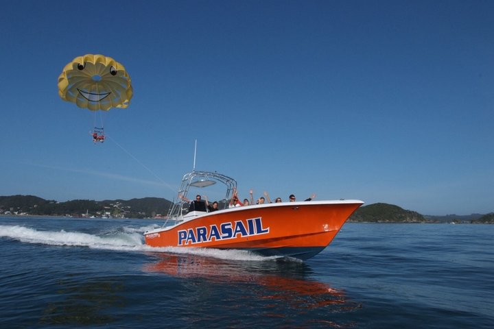 Parasailing Adventure Over the Bay of Islands - Photo 7