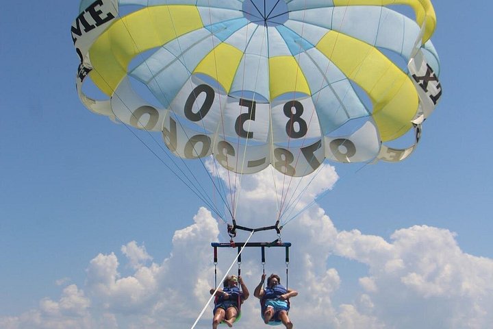 Xtreme H2o Parasailing Departing Adjacent to Crab Island - Photo 4