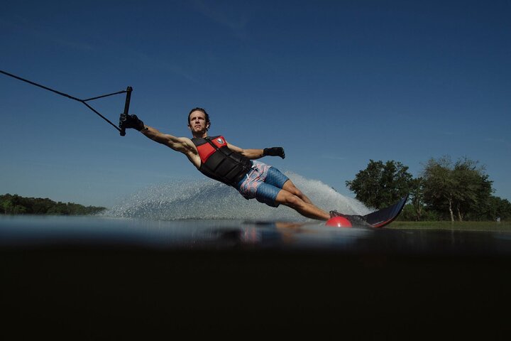 1 Half Day Waterski, Wakeboard or Wakesurf Lesson - 5 people max - Photo 5