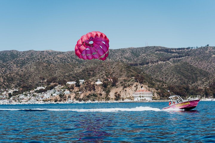 Parasailing in Catalina Island: Soar Above The Stunning Coastline - Photo 1