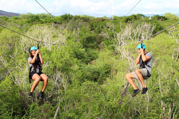 dual zips - Oahu: Zipline and Wet 'n' Wild Waterpark Combo