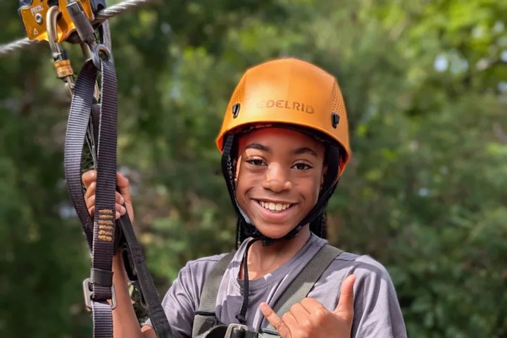 Oahu: Zipline and Wet 'n' Wild Waterpark Combo - Photo 4