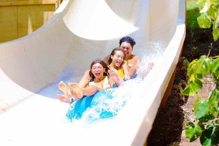 Oahu: Zipline and Wet 'n' Wild Waterpark Combo - Photo 5
