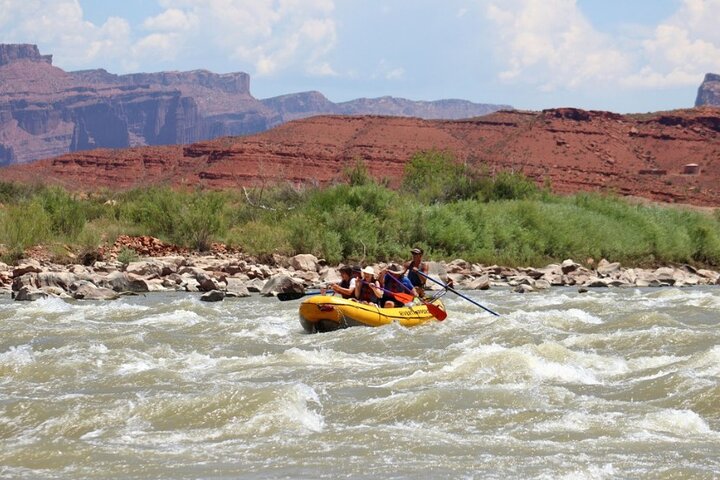 Moab Rivertrippers ~Rafting Castle Valley/Fisher Towers Half-Day - Photo 2