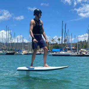 Premium eFoil Lesson near Waikiki - Photo 2