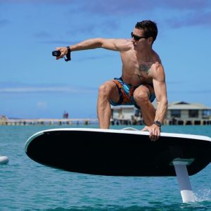 Premium eFoil Lesson near Waikiki - Photo 1