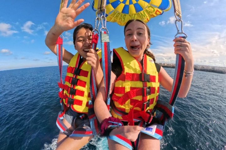 Parachute Ascensional flight to Polignano a mare - Photo 8