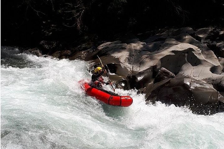 The best rapid - Kayak Adventure in Tuscany