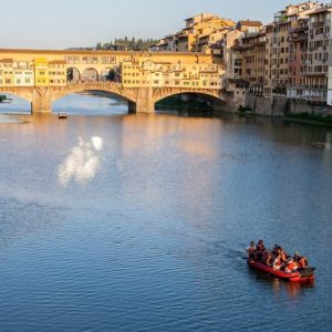 Soft Rafting in Florence under the Pontevecchio Arches - Photo 2