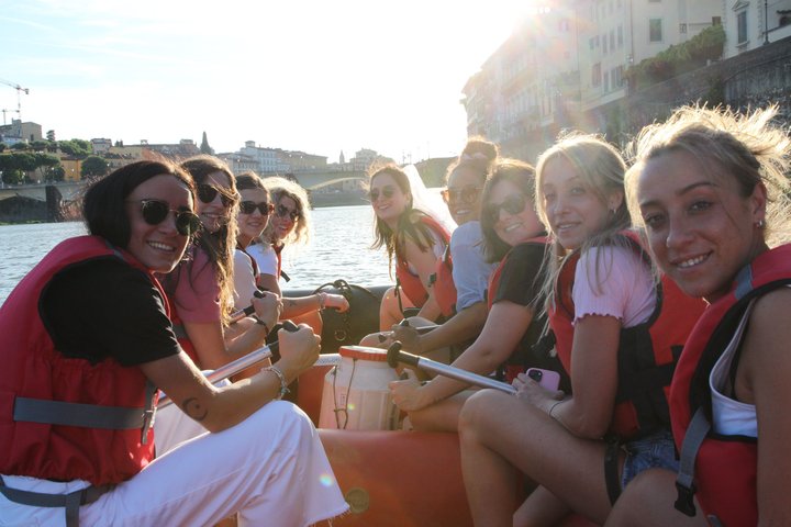 Soft Rafting in Florence under the Pontevecchio Arches - Photo 10