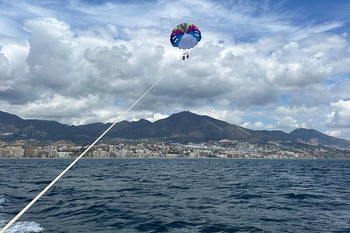 Parasailing in Fuengirola Costa del Sol - Photo 7