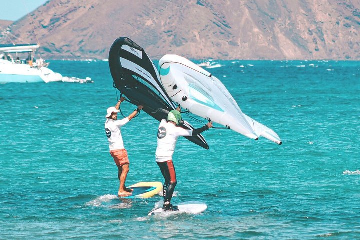 Learn Wing Foil Intermediate Lesson in Corralejo Fuerteventura - Photo 4