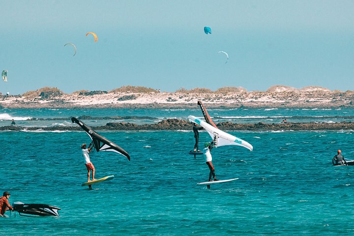 Learn Wing Foil Intermediate Lesson in Corralejo Fuerteventura - Photo 5