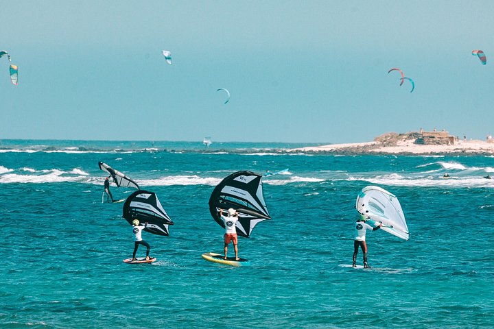 Learn Wing Foil Intermediate Lesson in Corralejo Fuerteventura - Photo 10