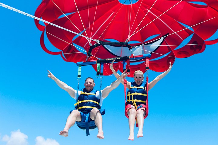 Parasailing Palm Beach - Photo 2