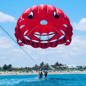 Parasailing Palm Beach - Photo 1