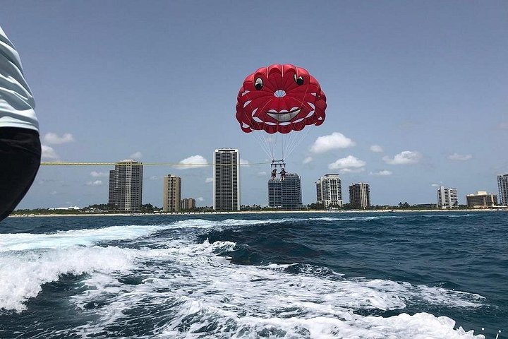 Parasailing Palm Beach - Photo 5