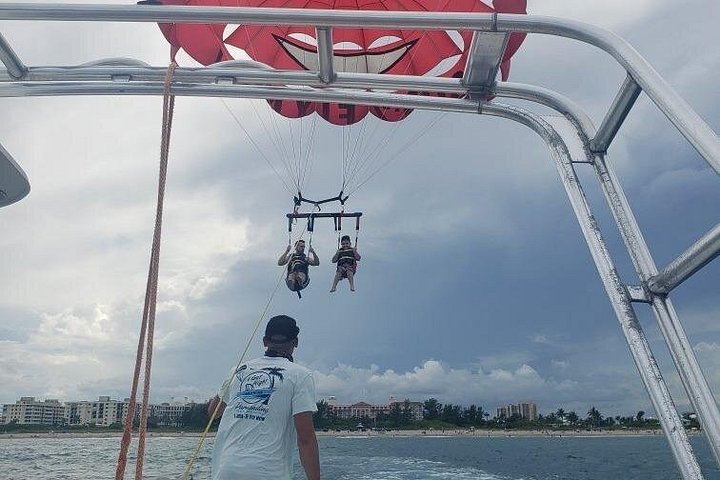 Parasailing Palm Beach - Photo 7