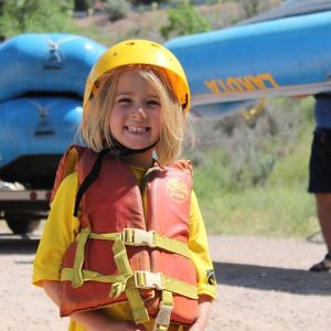2-Hours Glenwood Springs Short and Mild Family Raft Trip - Photo 2