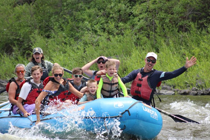 2-Hours Glenwood Springs Short and Mild Family Raft Trip - Photo 3