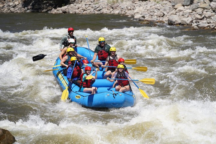 Half Day Shoshone Rafting in Glenwood Springs - Photo 7