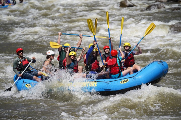 Half Day Shoshone Rafting in Glenwood Springs - Photo 8