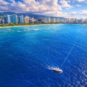 Parasailing in Waikiki from Oahu Hawaii - Photo 2