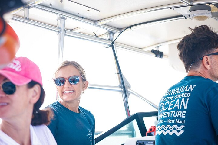 Our Marine Naturalist share fun facts about Maui and humpback whales! - Maui Eco-Raft Tour: Eye-Level Whale or Dolphin Watching - Lahaina