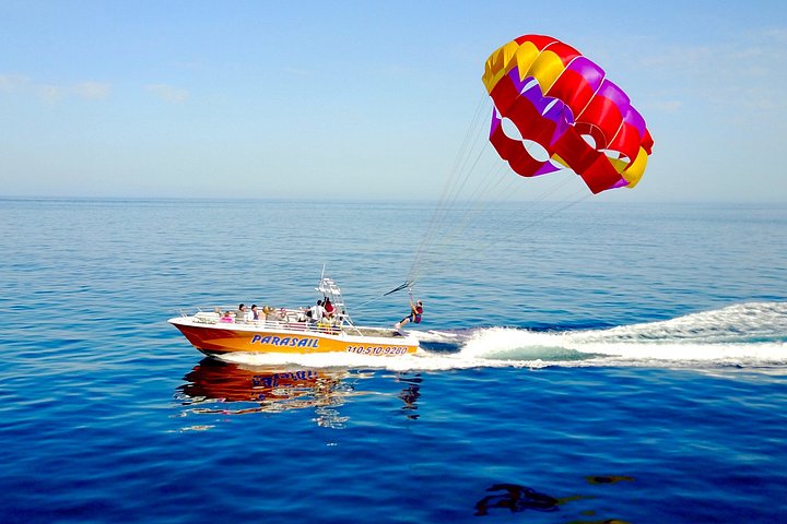 Catalina Island Parasailing First Trip of the Day - Photo 4