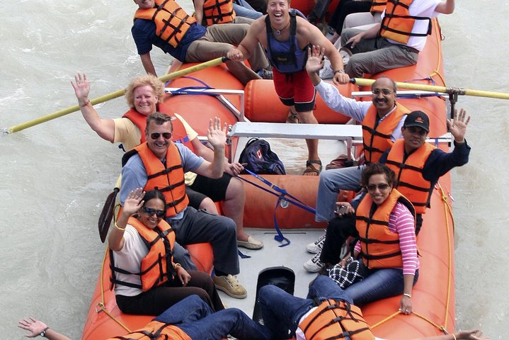 Athabasca River float trip - Athabasca River Easy Scenic Raft Trip