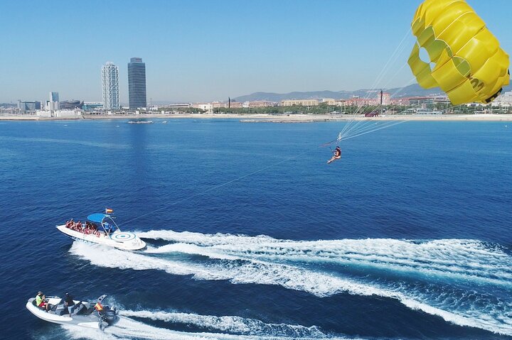Parasailing Barcelona Olympic - Parasailing Tour en Barcelona
