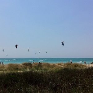 Small-Group Kiteboarding Lesson in Puglia - Photo 2