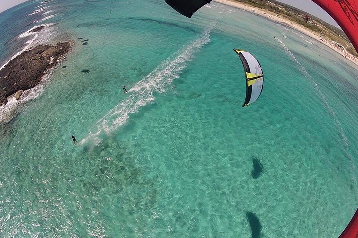 Kiteboarding Locals Crew - Small-Group Kiteboarding Lesson in Puglia