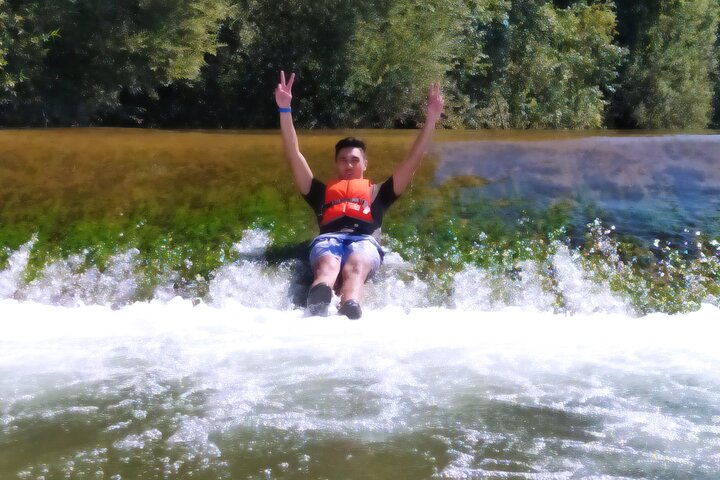 Lucca: kayak tour with aperitif + free souvenir pictures - Photo 2