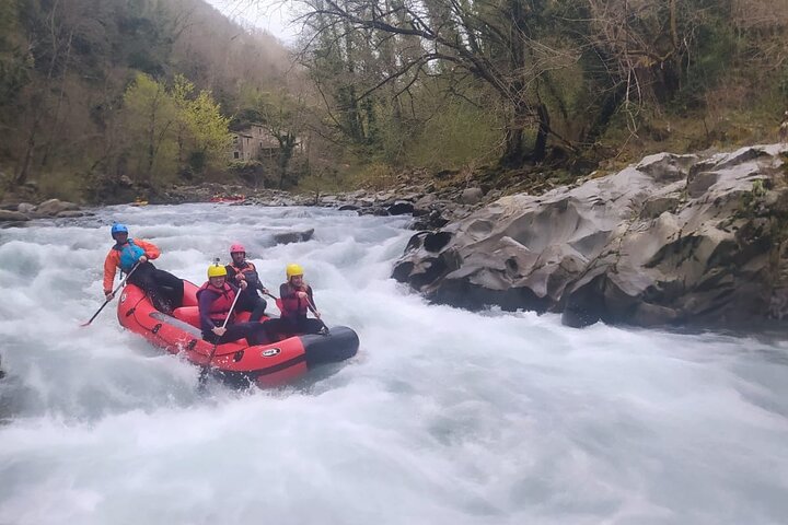 Rafting Adventure in Tuscany in Bagni di Lucca + free pictures - Photo 3