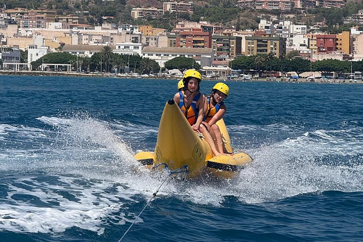 Banana boat in Playa del Palo, Malaga capital - Photo 8