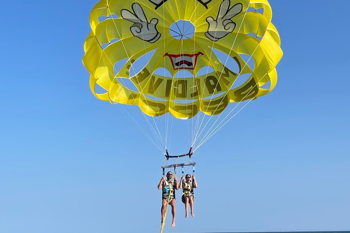 Parasailing in Torre Vado Panoramic flight over the Crystalline Sea - Photo 8