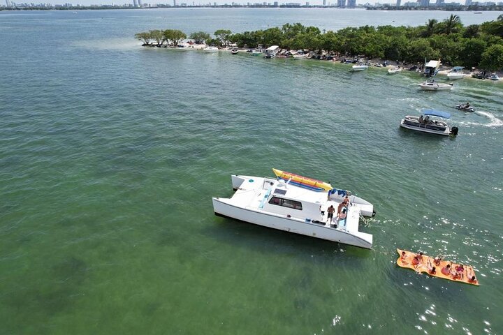Watersports Catamaran Tour Jet Ski Banana Boat in Miami Florida - Photo 3