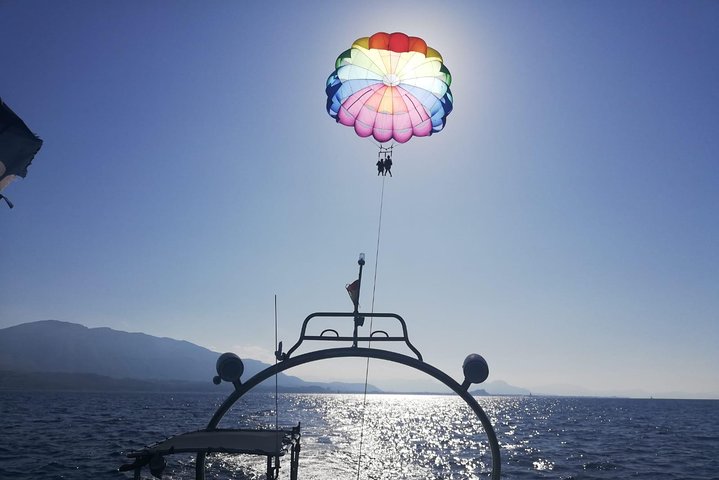Parasailing desde el puerto de Denia - Photo 5