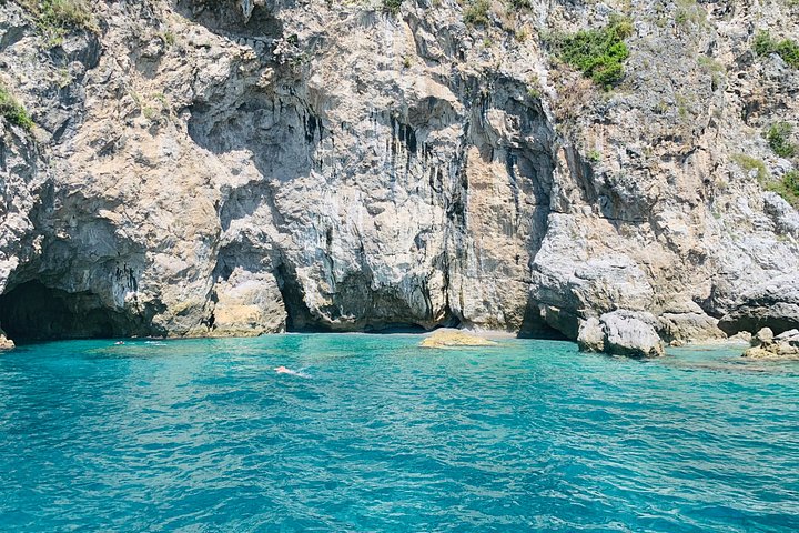 Amalfi Coast Gozzo Tour Mimi 25 : Snorkeling & Aperitif - Photo 6