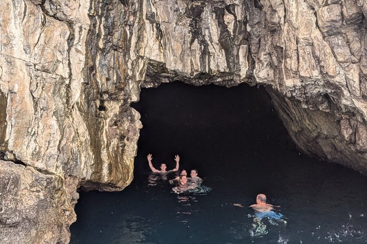 Amalfi Coast Gozzo Tour Mimi 25 : Snorkeling & Aperitif - Photo 8