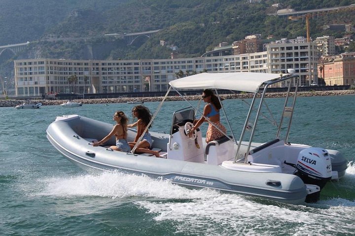 Amalfi Coast rent a rubber boat: from Salerno without a license - Photo 6