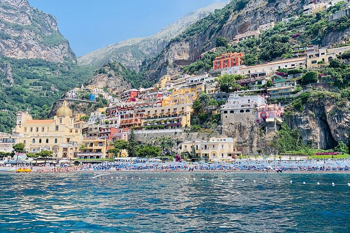 Amalfi Coast rent a rubber boat: from Salerno without a license - Photo 7