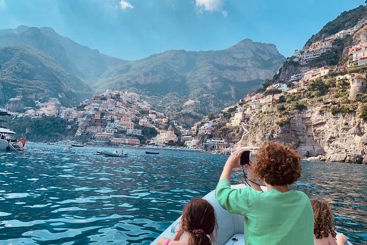 Amalfi Coast rent a rubber boat: from Salerno without a license - Photo 9