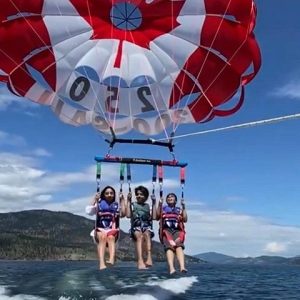Kelowna: Ultimate Parasailing Experience - Photo 2