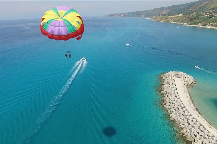 Double Parasailing flight to Tropea in Small Group - Photo 6