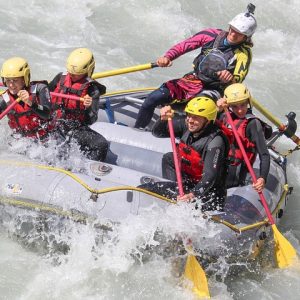 Classic Rafting - Photo 1